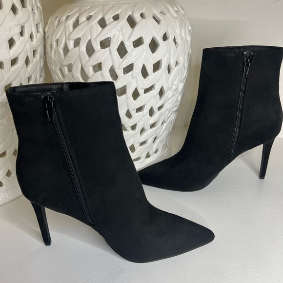 FOREVER 21 Faux Suede BOOTIES Size 8 - Picture 8 of 8